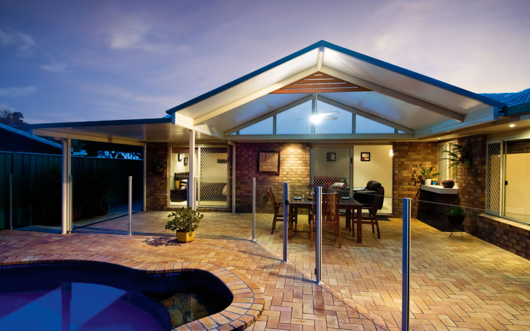 EPS Panel vs. PIR Panel | How to Choose the Right Building Material?